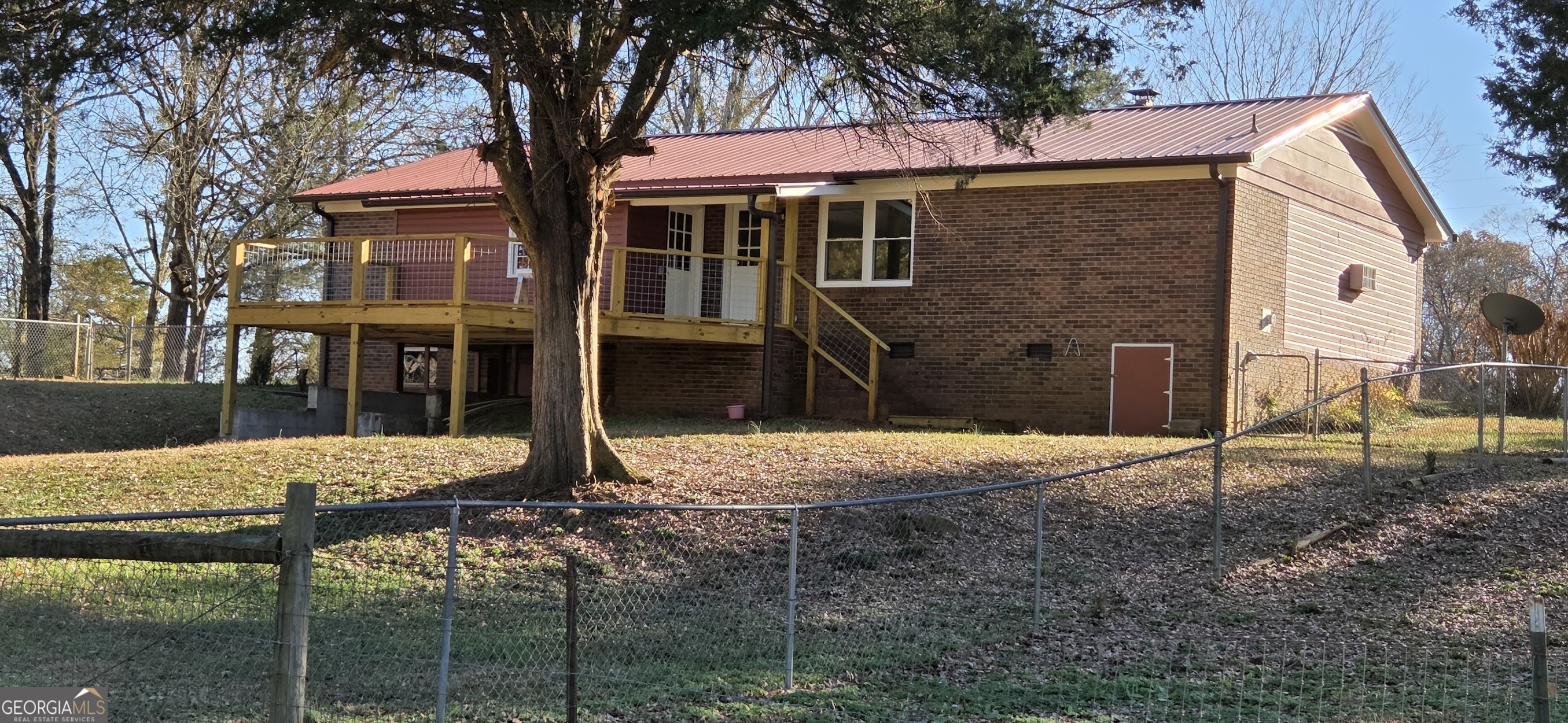 1024 Mt Olivet Road Hartwell, GA 30643 - Photo 7 of 54 Back of house