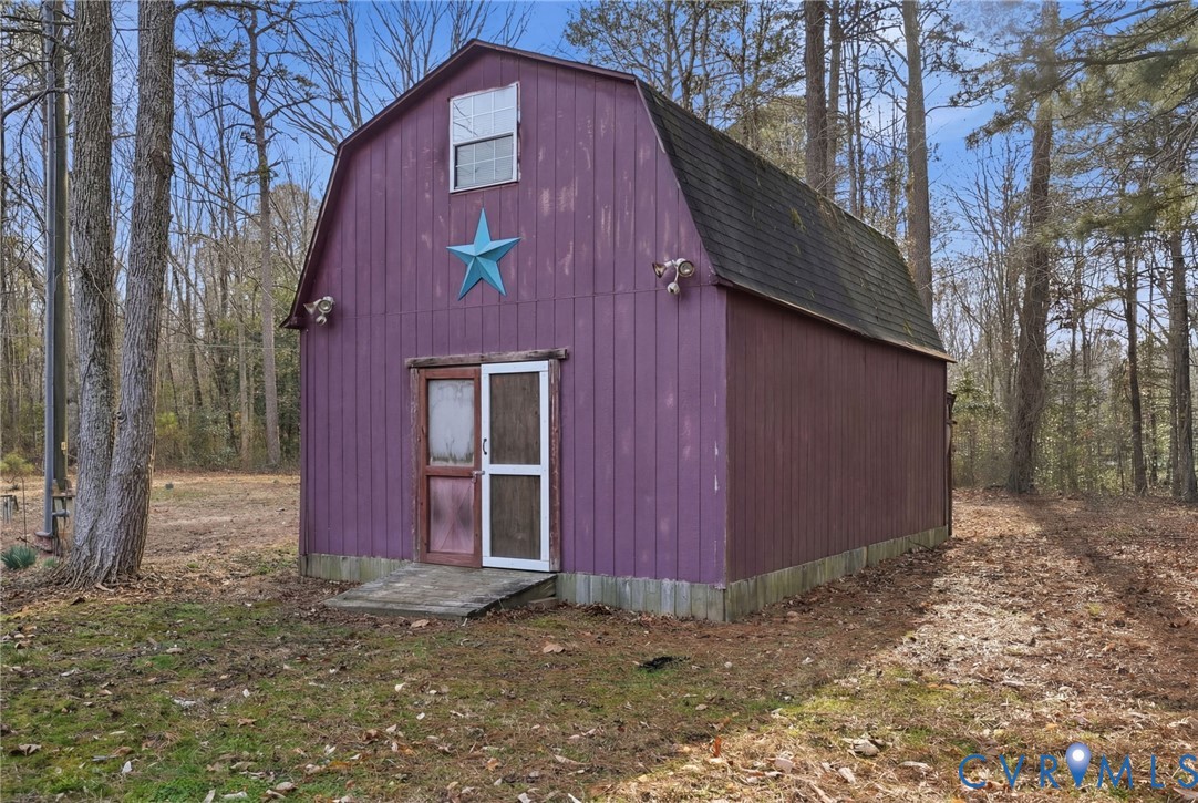 11621 Mapsico Road Charles City, VA 23030 - Photo 32 of 36 a front view of a house with a yard