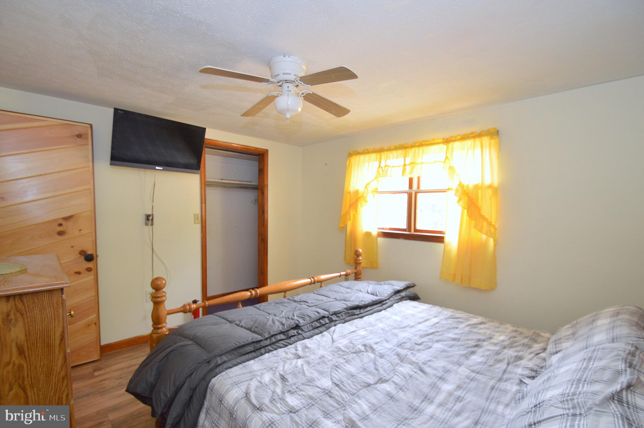 3182 Valley Road Berkeley Springs, WV 25411 - Photo 16 of 36 Gallery Image 16