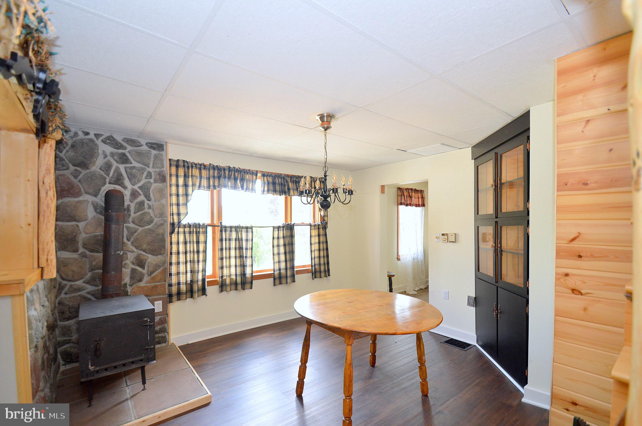 3182 Valley Road Berkeley Springs, WV 25411 - Photo 26 of 36 Gallery Image 26
