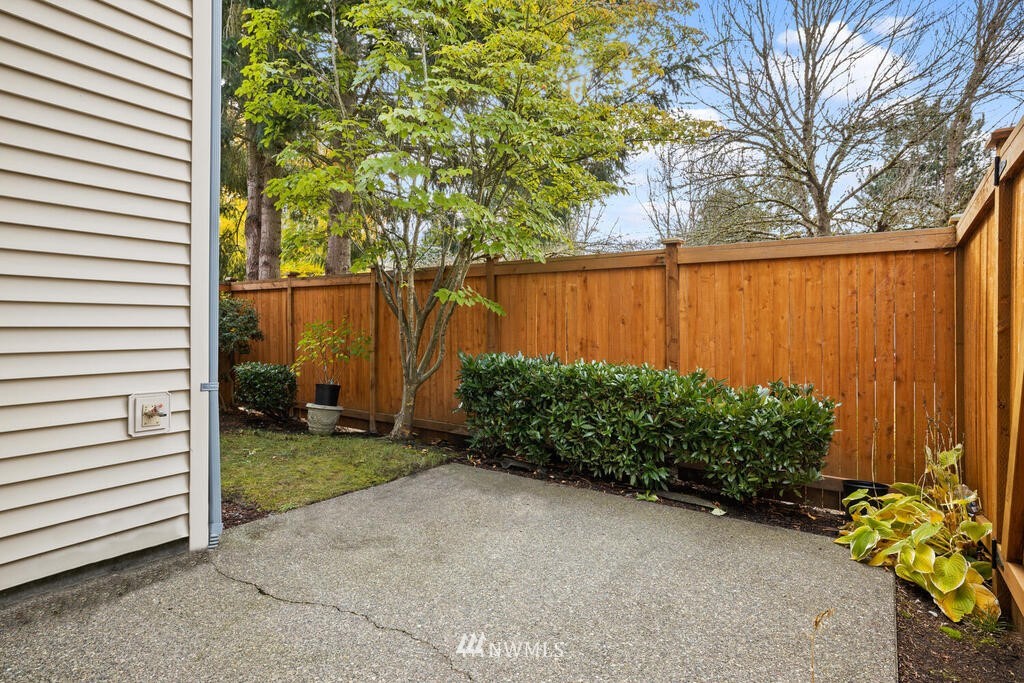 4605 Northeast 6th Court Renton, WA 98059 - Photo 24 of 25 Gallery Image 24