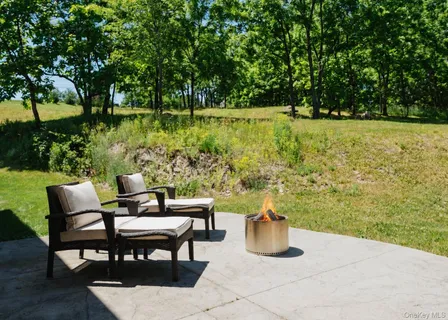 $750,000 | 5 Rivercrest Lane, Marlboro, NY 12542