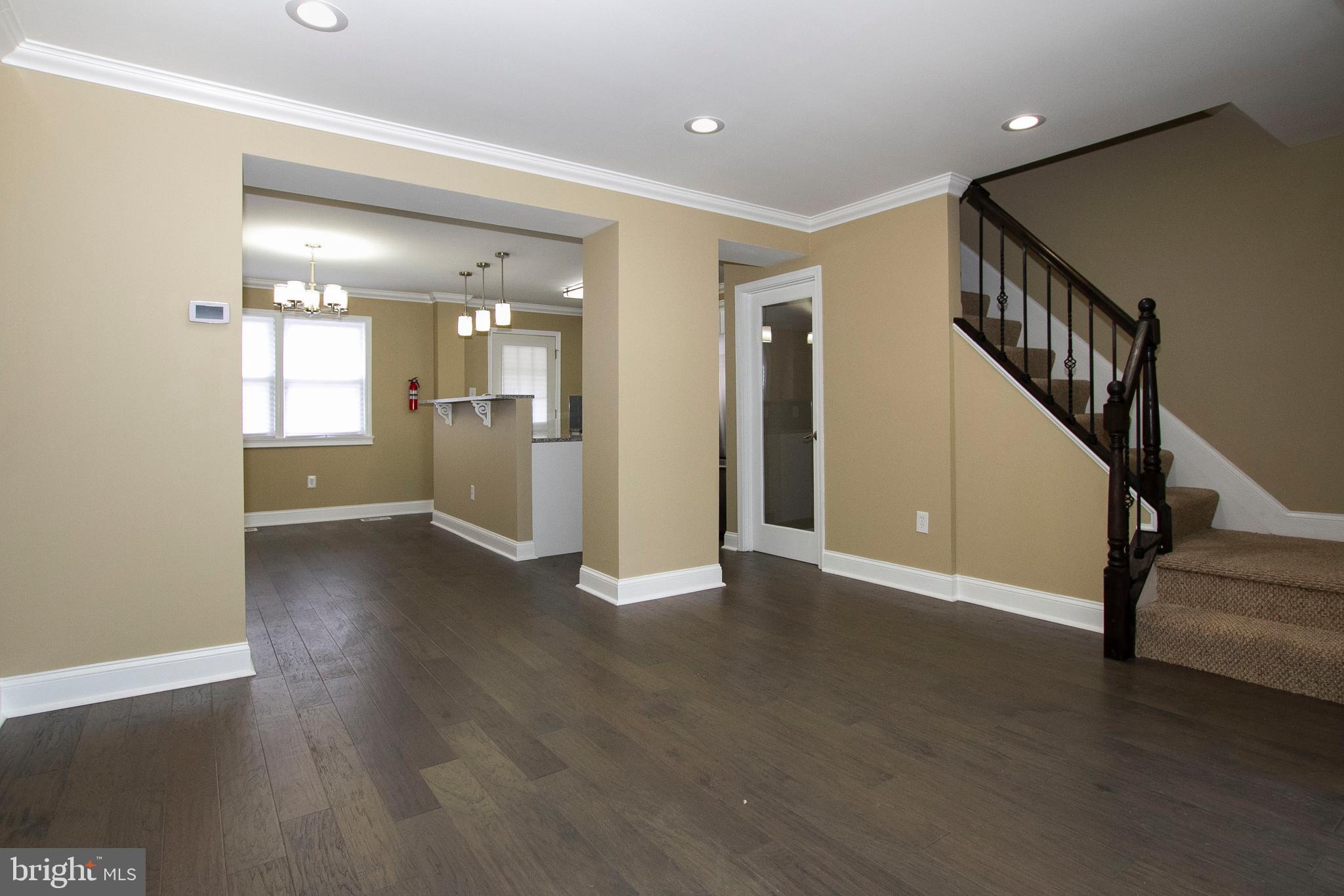4161 Labyrinth Road Baltimore, MD 21215 - Photo 8 of 24 Gallery Image 8