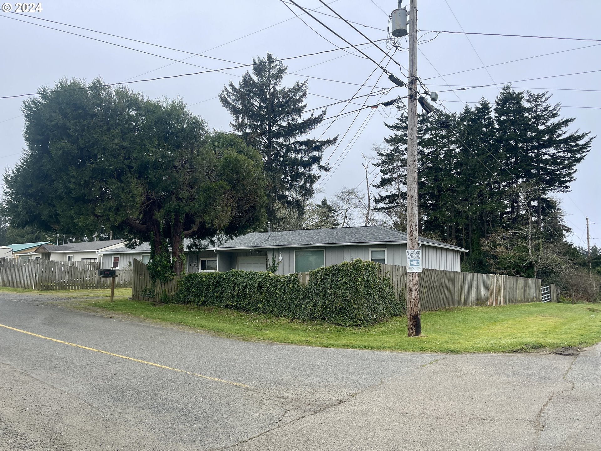 64236 Braley Road Coos Bay, OR 97420 - Photo 3 of 48 Gallery Image 3