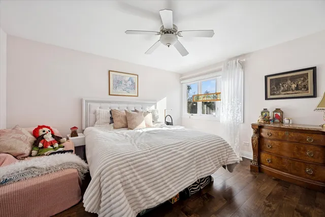 $1,250,000 | 7940 Wolf Road, Burr Ridge, IL 60527