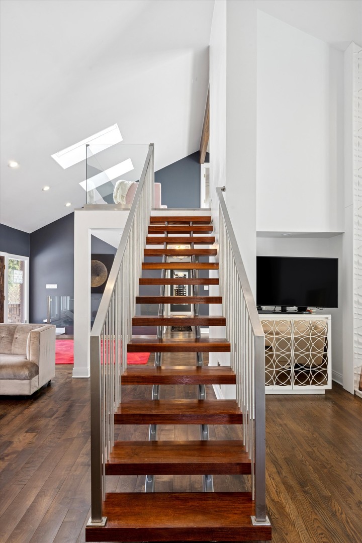 7940 Wolf Road Burr Ridge, IL 60527 - Photo 30 of 46