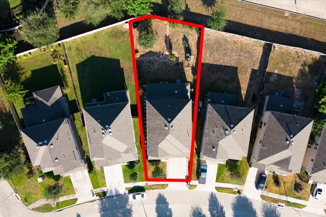 $399,900 | 4230 Lake Cypress Circle, Houston, TX 77068