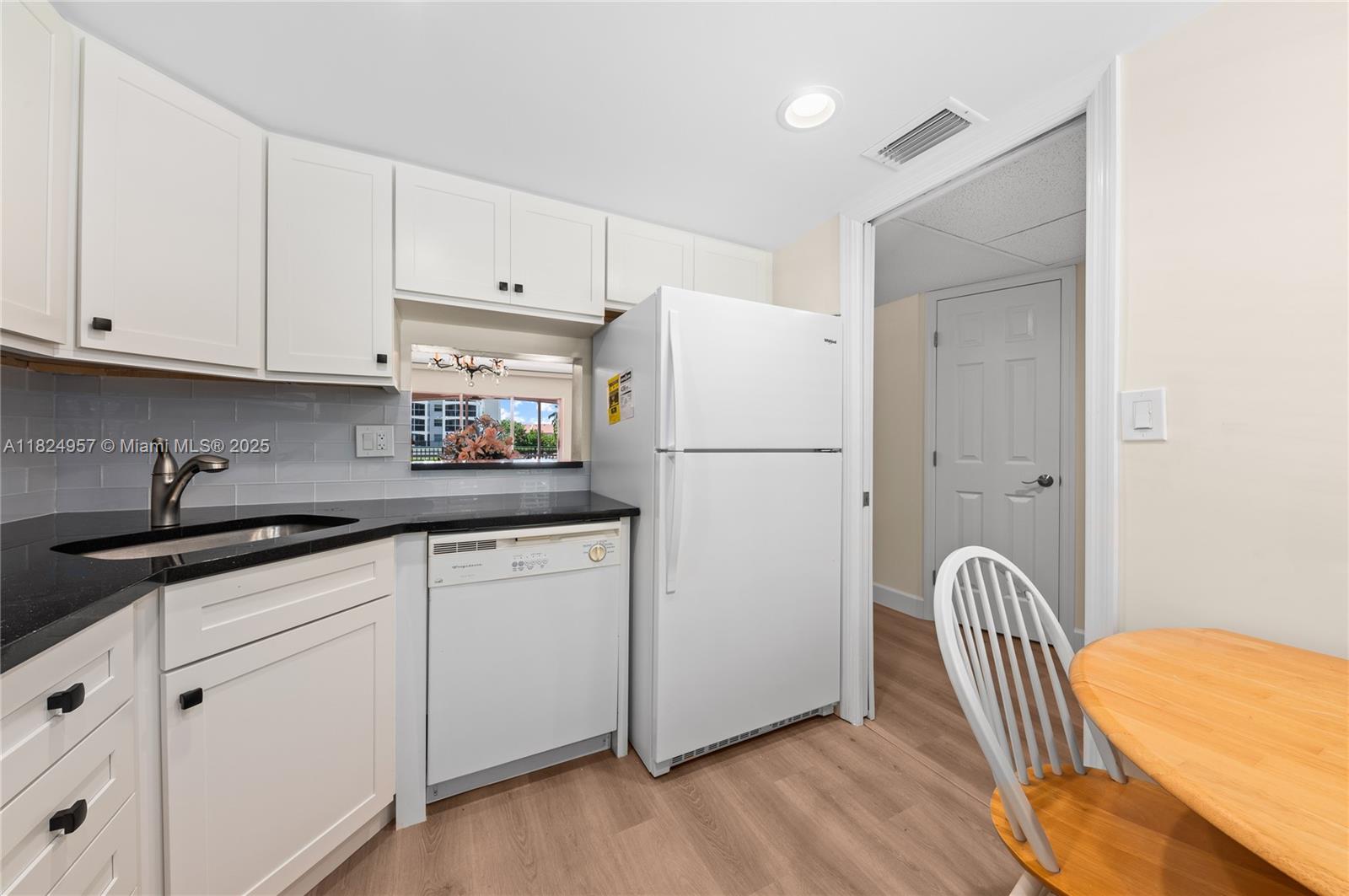 2871 North Ocean Boulevard, Unit V143 Boca Raton, FL 33431 - Photo 5 of 20