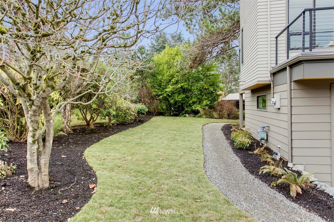5801 Oakhurst Road South Seattle, WA 98118 - Photo 23 of 25