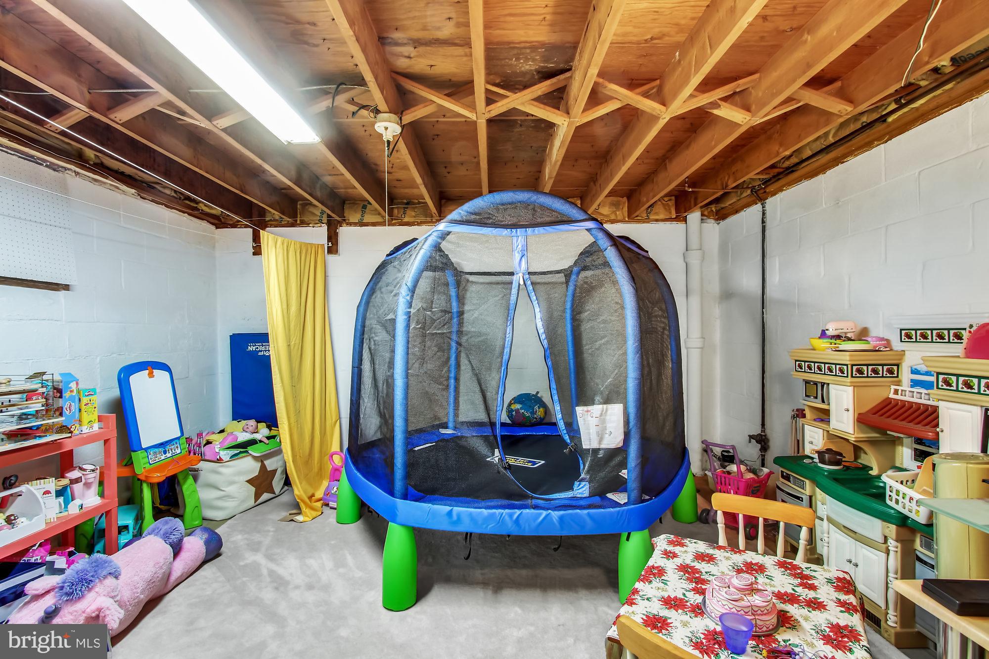2621 Durham Road York, PA 17402 - Photo 14 of 20 Gallery Image 14