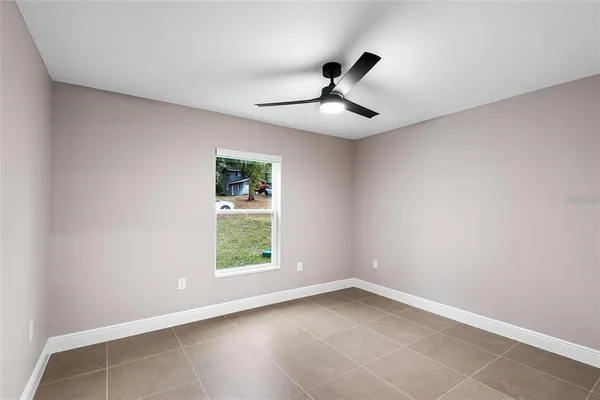 $1,915 | 4174 Southeast 134th Street, Belleview, FL 34420