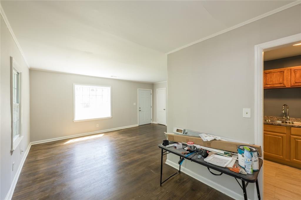 1295 Westmont Road Southwest Atlanta, GA 30311 - Photo 6 of 15