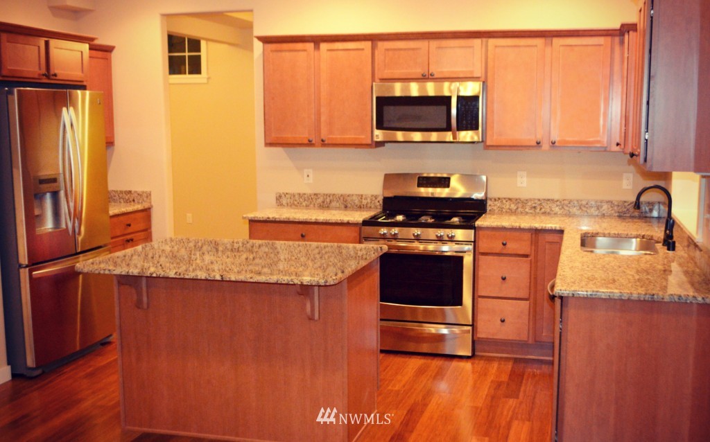 21708 8th Place West Bothell, WA 98021 - Photo 2 of 7