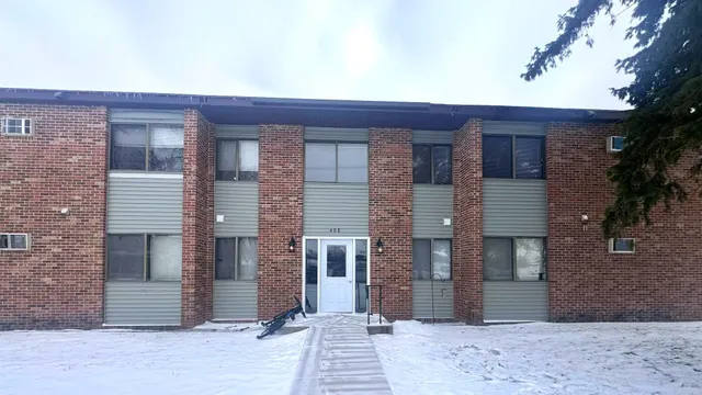 $650 | 408 Park Avenue, Unit 7, Madison, MN 56256