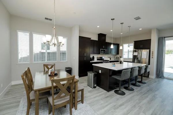 $639,990 | 3660 Colorado Avenue, Turlock, CA 95382