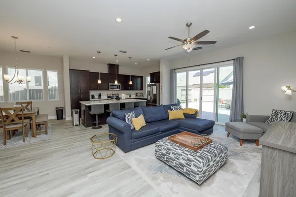 $639,990 | 3660 Colorado Avenue, Turlock, CA 95382