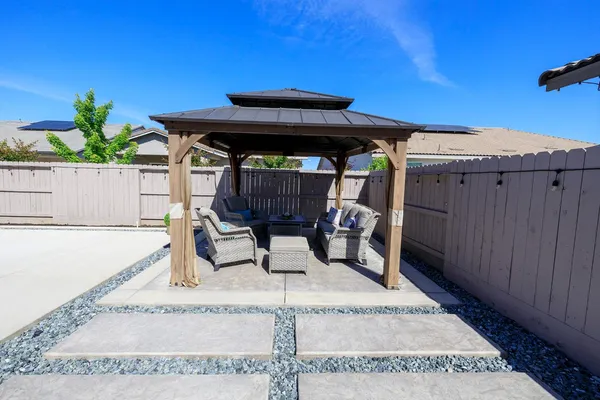 $639,990 | 3660 Colorado Avenue, Turlock, CA 95382