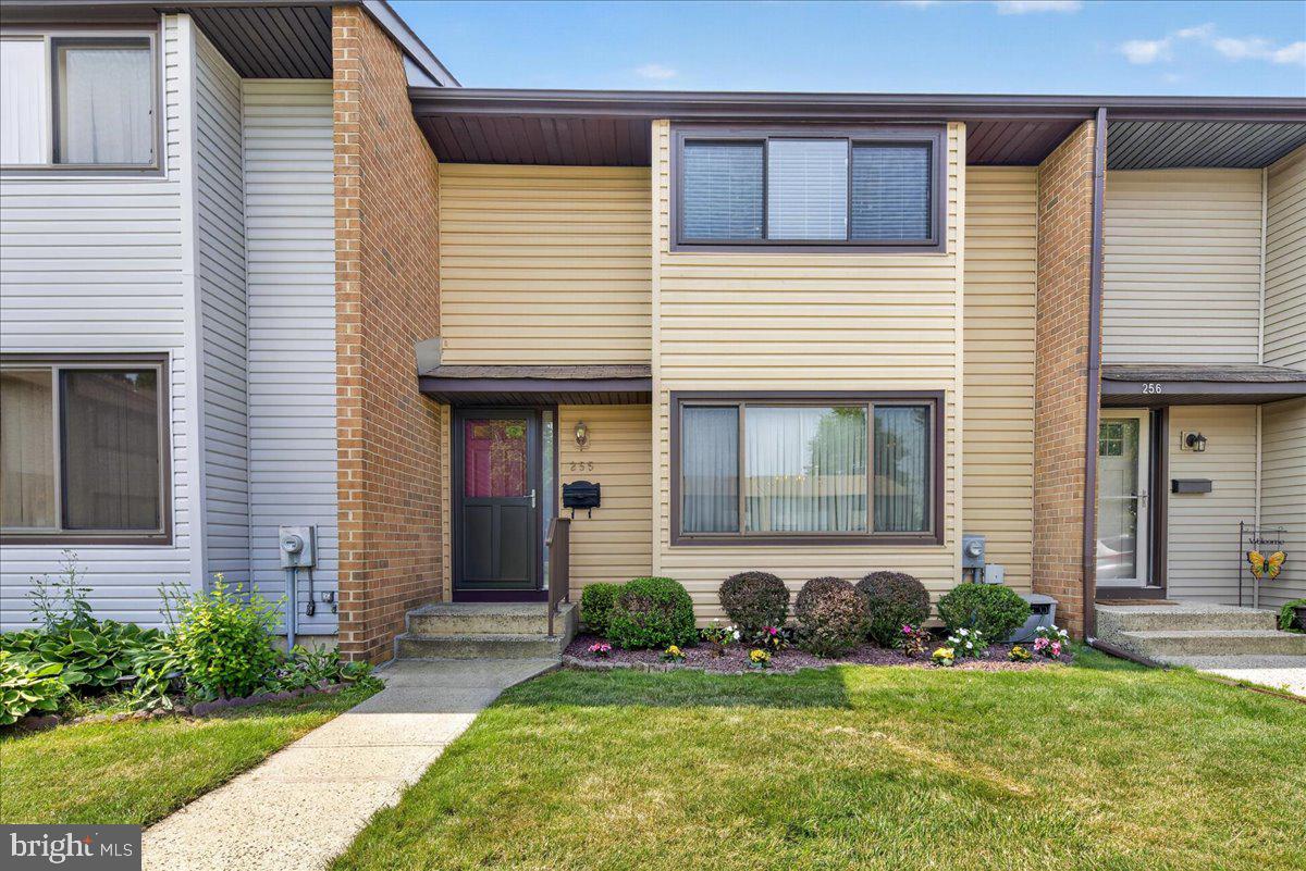255 Probasco Road East Windsor, NJ 08520 - Photo 1 of 33 Gallery Image 1