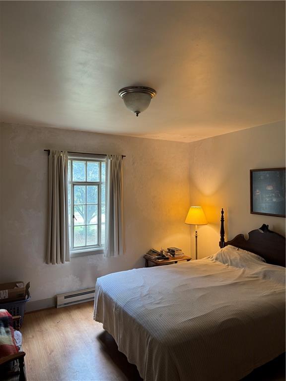 828 Brownhome Road New Castle, PA 16101 - Photo 21 of 47 Main floor bedroom