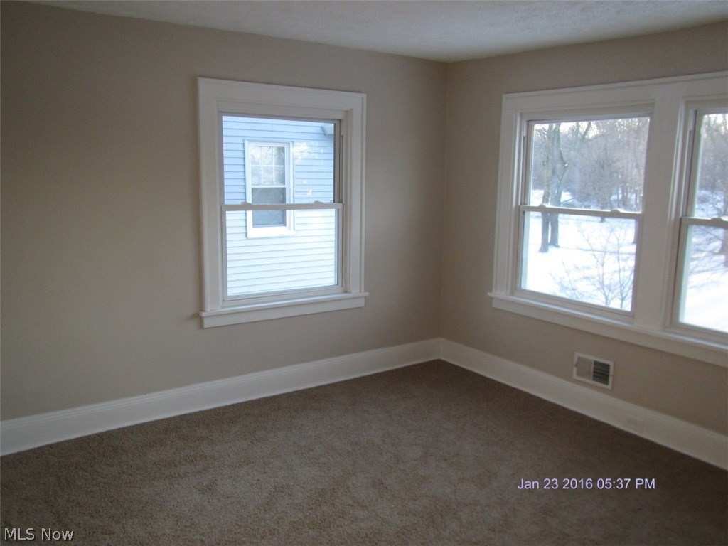 1649 Cumberland Road Cleveland, OH 44118 - Photo 16 of 18 Gallery Image 16