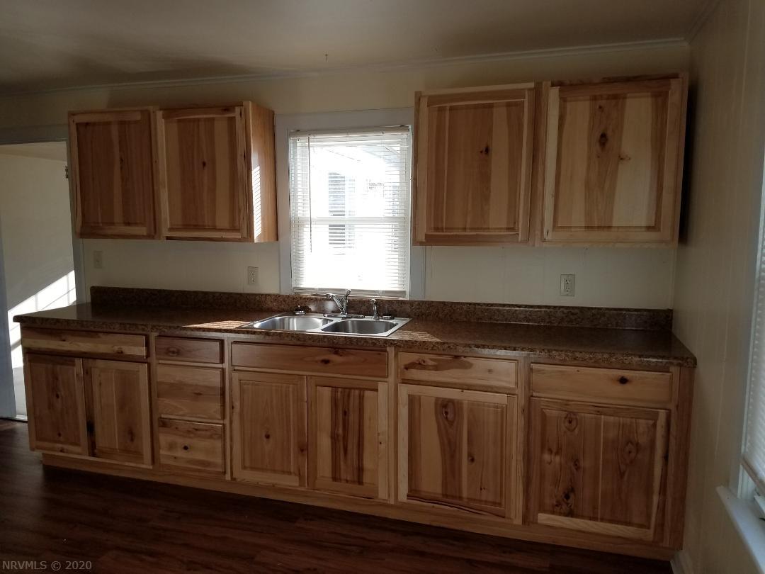 3859 Oldtown Road Shawsville, VA 24162 - Photo 30 of 30 Gallery Image 30