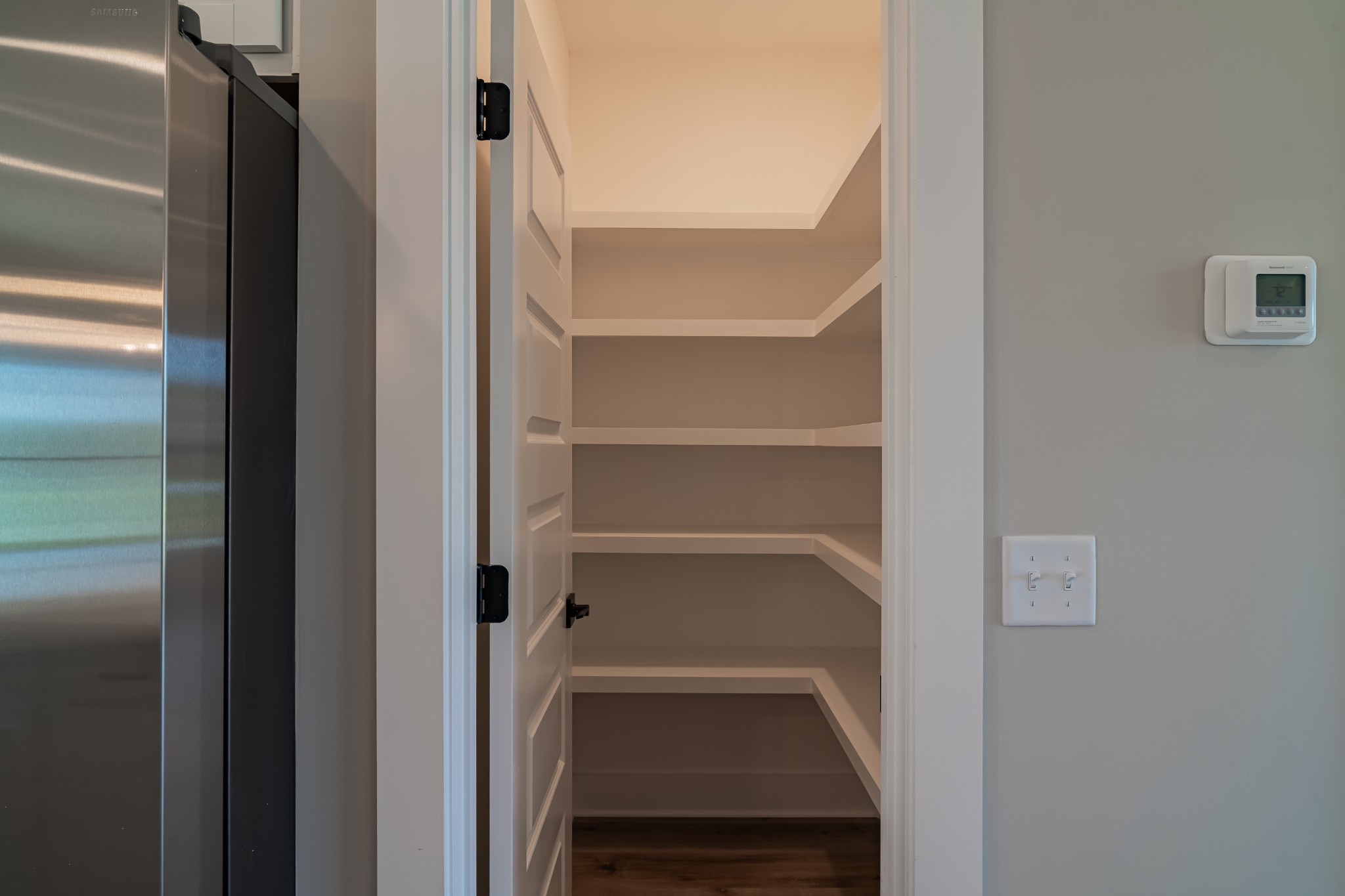 189 Strawberry Ridge Manchester, TN 37355 - Photo 21 of 56 a view of walk in closet