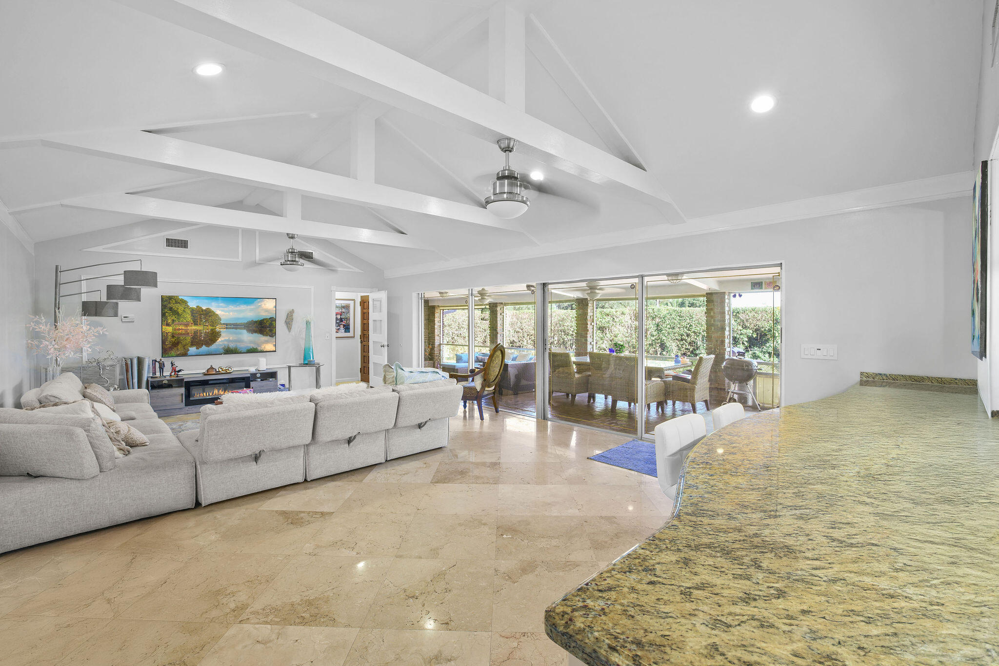 4210 Casper Court Hollywood, FL 33021 - Photo 15 of 22 AP2A4096-ok