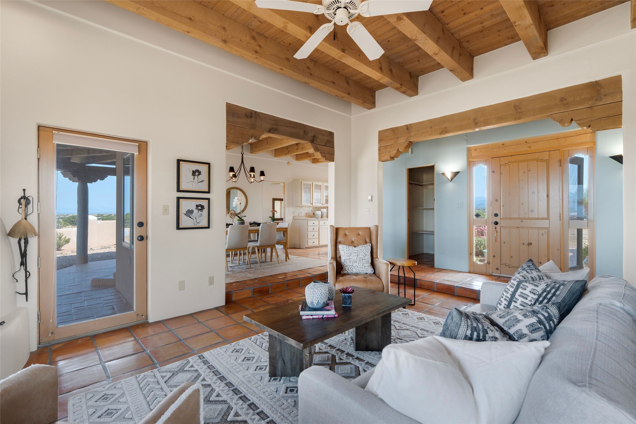 28 Tetilla Road Santa Fe, NM 87508 - Photo 6 of 43 Gallery Image 6