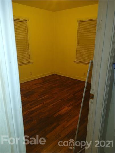 836 Rodey Avenue Charlotte, NC 28206 - Photo 8 of 17 Gallery Image 8