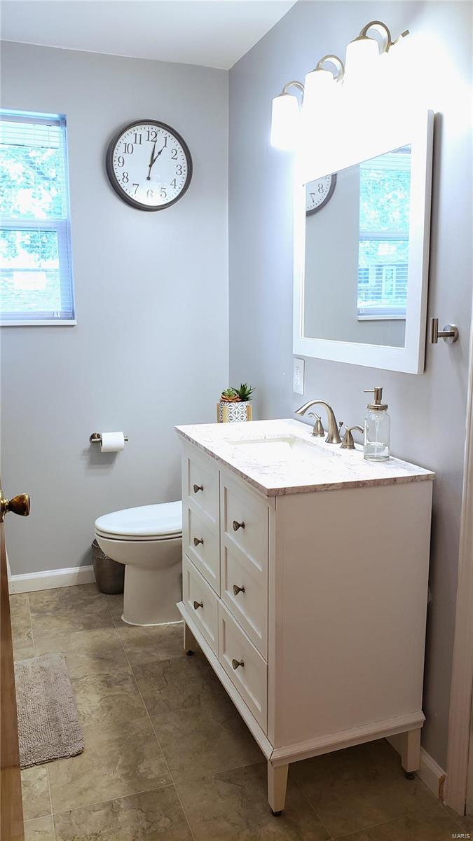 5137 Old Alton Road Granite City, IL 62040 - Photo 13 of 27 Gallery Image 13