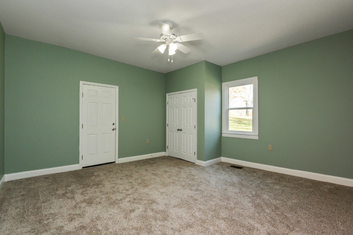 2480 Mann Road Lebanon, TN 37087 - Photo 31 of 35 a view of an empty room with a window