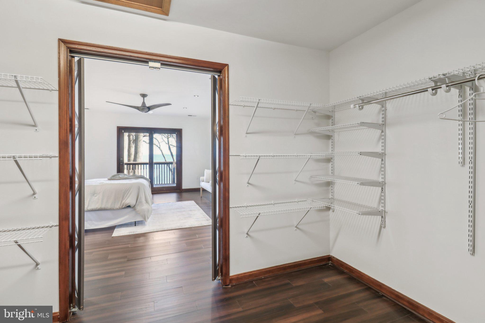 168 Windcliff Road Prince Frederick, MD 20678 - Photo 34 of 81 Master walk in closet