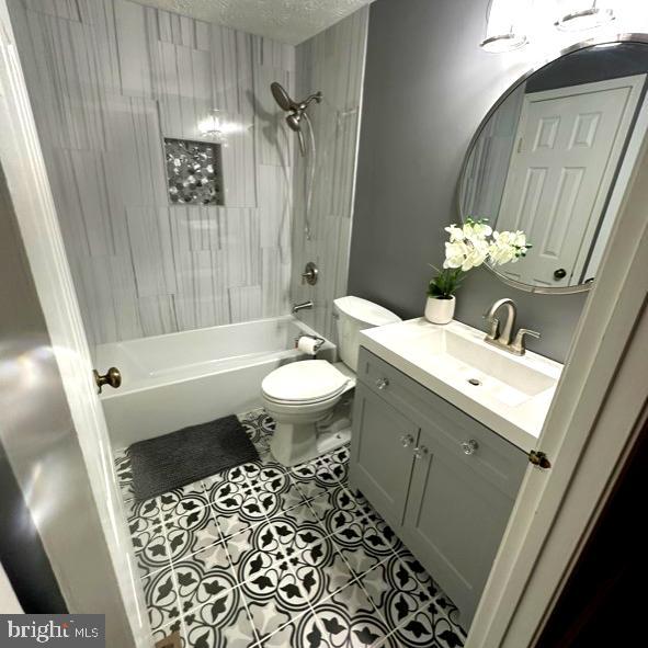 5 Raintree Court Essex, MD 21221 - Photo 8 of 17 Bath1