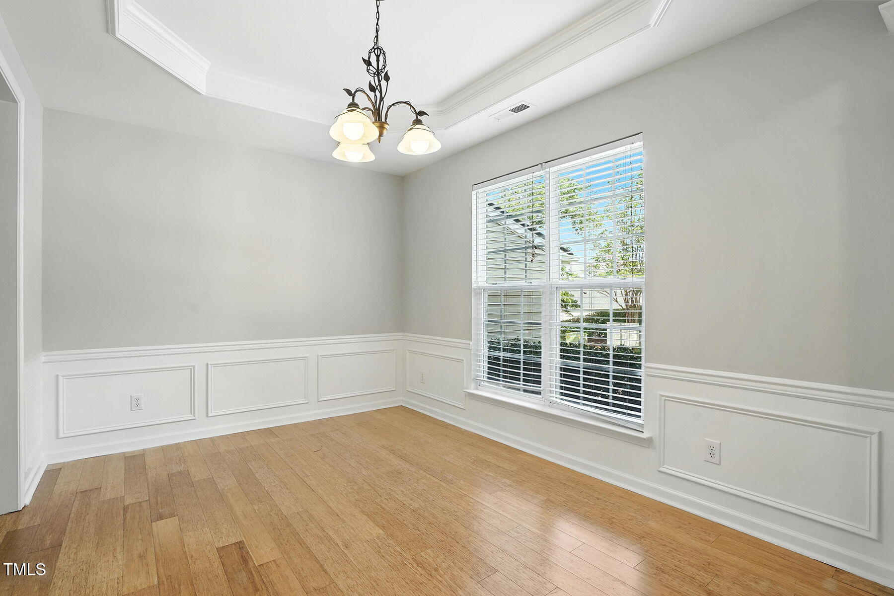 5421 Brandy Bay Road Raleigh, NC 27613 - Photo 6 of 25 DiningRetake BrandyBay