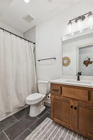 $600,000 | 9004 Northeast 111th Place, Kansas City, MO 64157