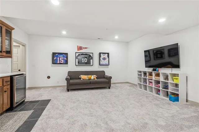 $600,000 | 9004 Northeast 111th Place, Kansas City, MO 64157