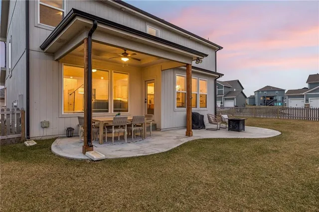 $600,000 | 9004 Northeast 111th Place, Kansas City, MO 64157