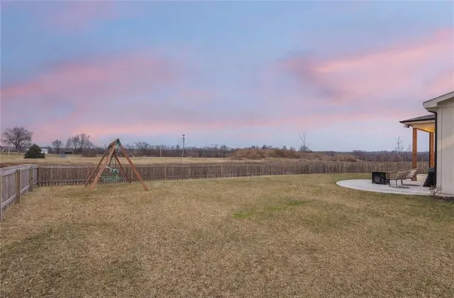 $600,000 | 9004 Northeast 111th Place, Kansas City, MO 64157