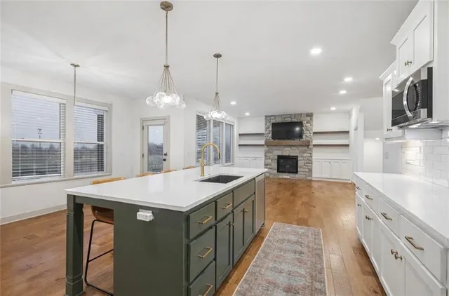 $600,000 | 9004 Northeast 111th Place, Kansas City, MO 64157