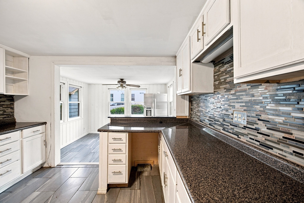 132 Miller Street Springfield, MA 01104 - Photo 8 of 30 Gallery Image 8