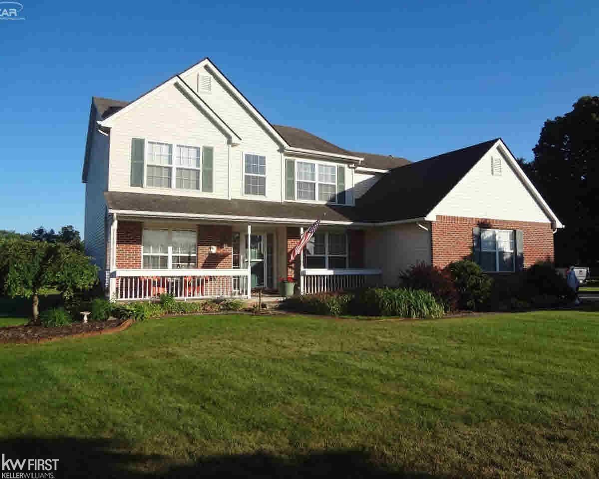 2477 Ridgewood Drive Howell, MI 48843 - Photo 1 of 53 21276147.JPG