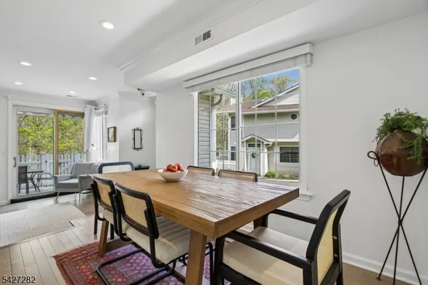 $565,000 | 9 Sussex Court, Bedminster, NJ 07921