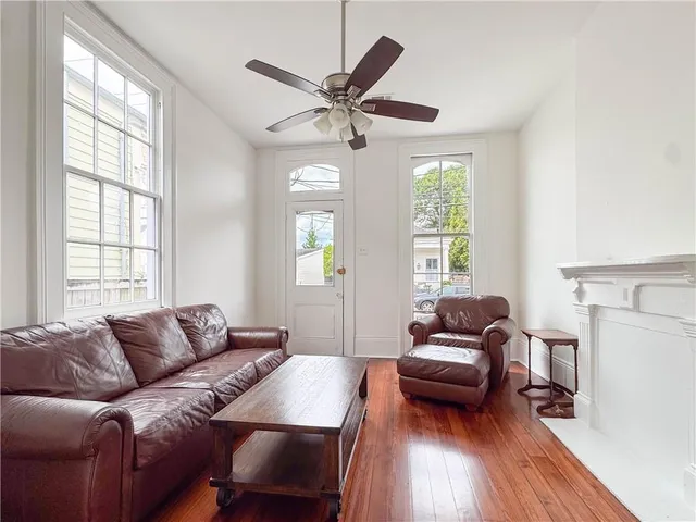 $1,750 | 3317 Laurel Street, New Orleans, LA 70115