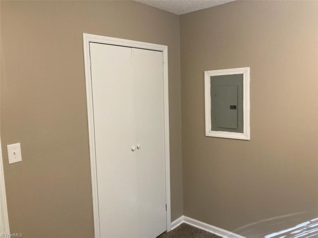 840 Cummins Street High Point, NC 27262 - Photo 11 of 22 Gallery Image 11
