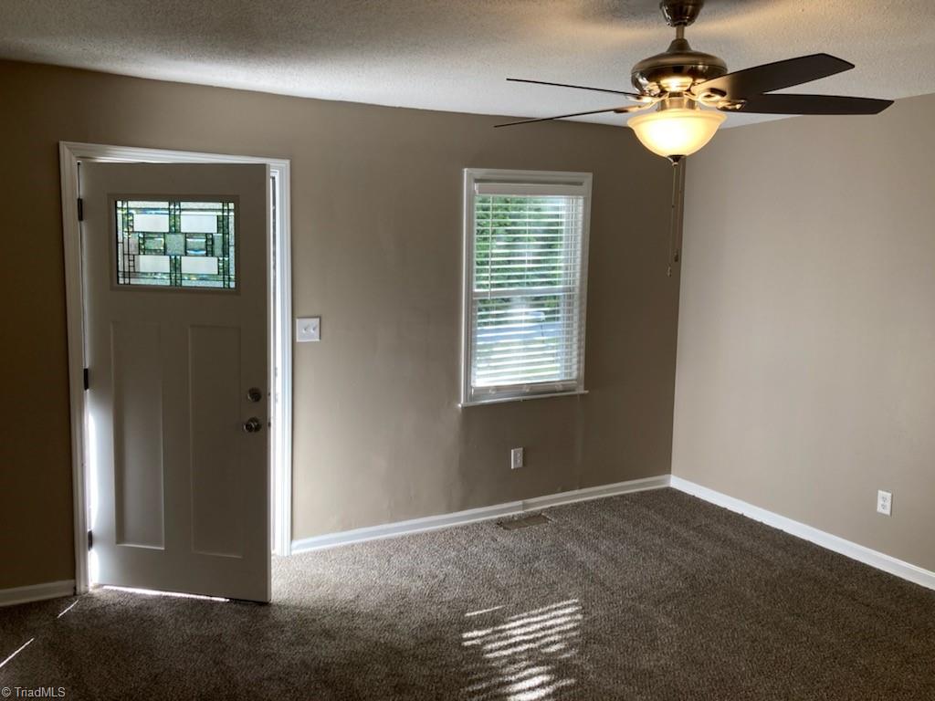 840 Cummins Street High Point, NC 27262 - Photo 3 of 22 Gallery Image 3