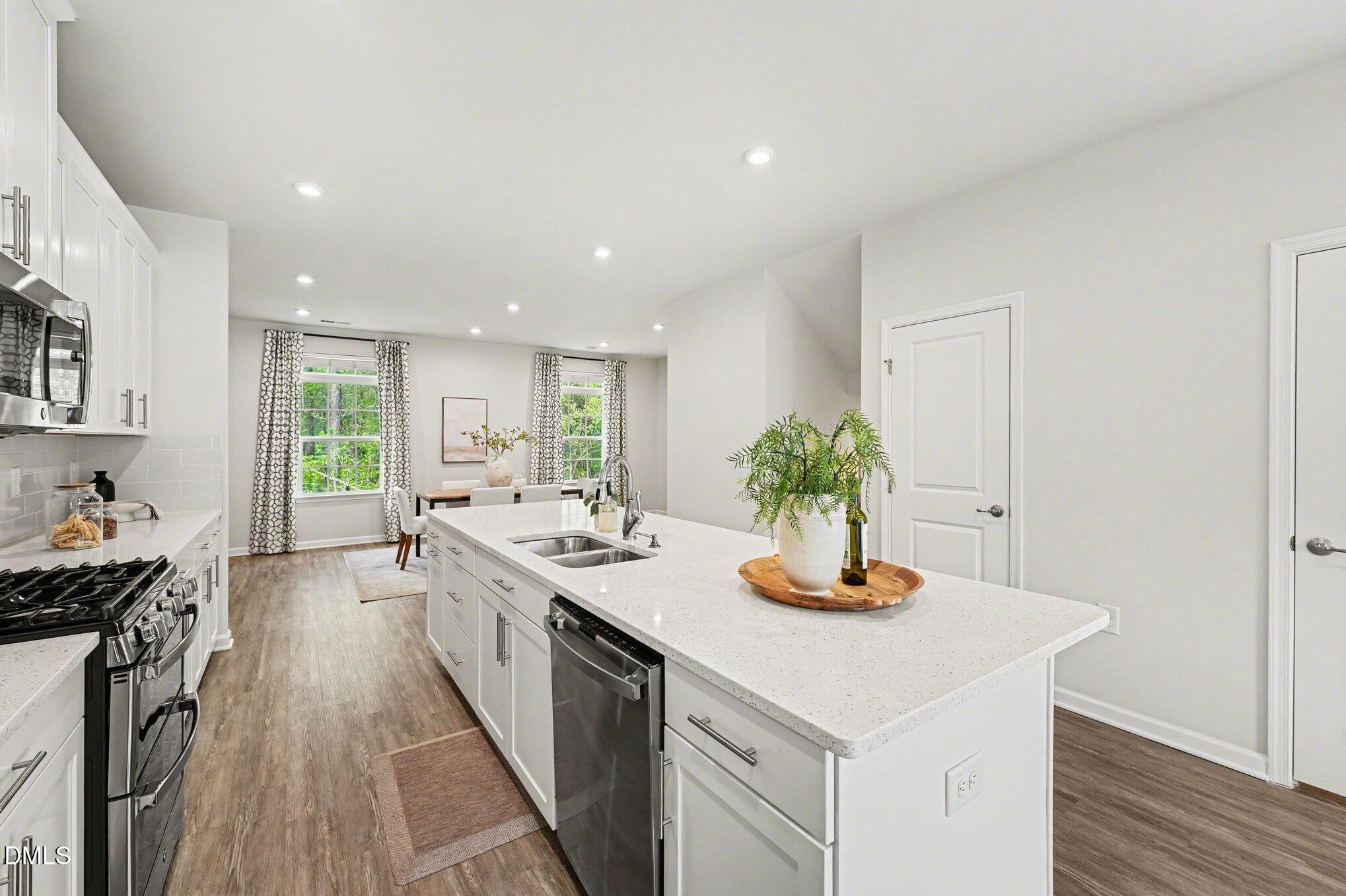 117 Callowhill Lane Durham, NC 27713 - Photo 10 of 32 011_file_4454