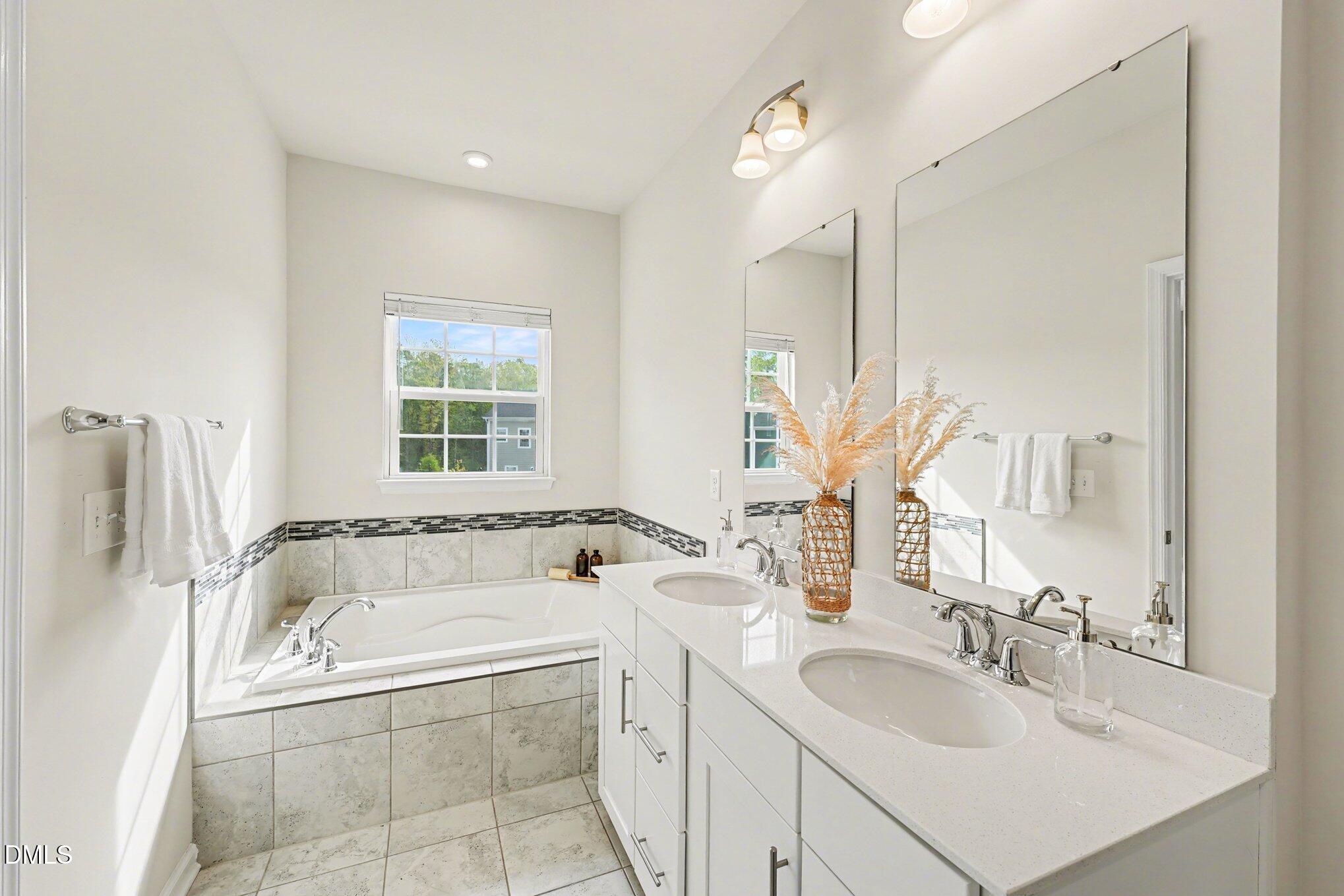 117 Callowhill Lane Durham, NC 27713 - Photo 15 of 32 022_file_6969