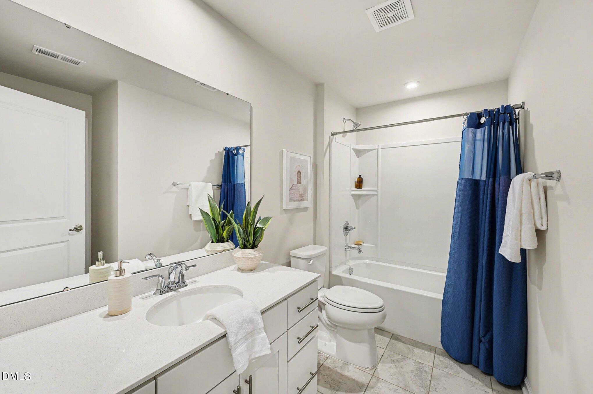 117 Callowhill Lane Durham, NC 27713 - Photo 20 of 32 025_file_9377