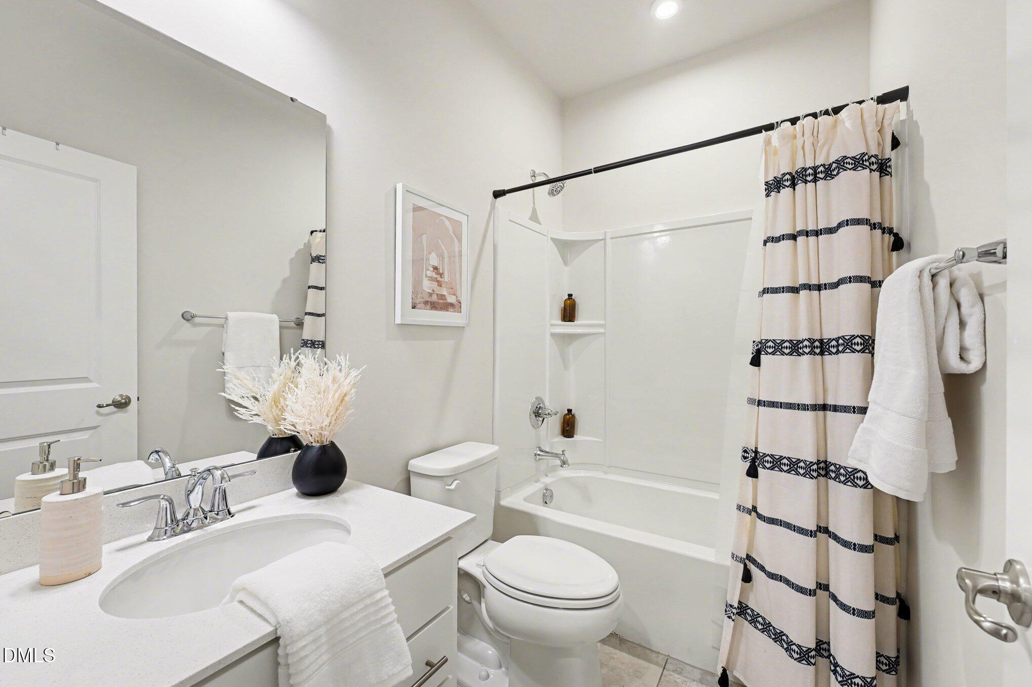 117 Callowhill Lane Durham, NC 27713 - Photo 23 of 32 026_file_3856