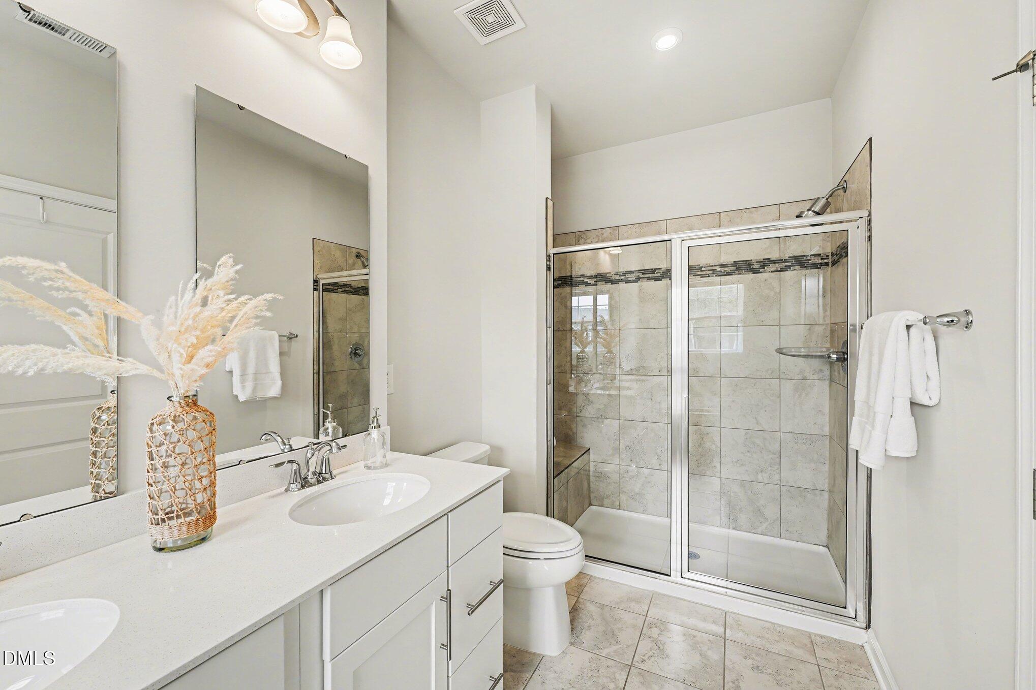 117 Callowhill Lane Durham, NC 27713 - Photo 25 of 32 023_file_3832